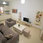 Apartments,vila