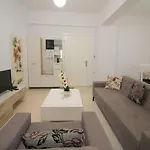 Apartments,vila * Sarandë
