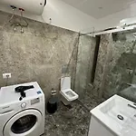 Apartments,vila * Sarandë