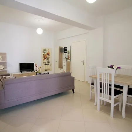 Apartments,vila * Saranda