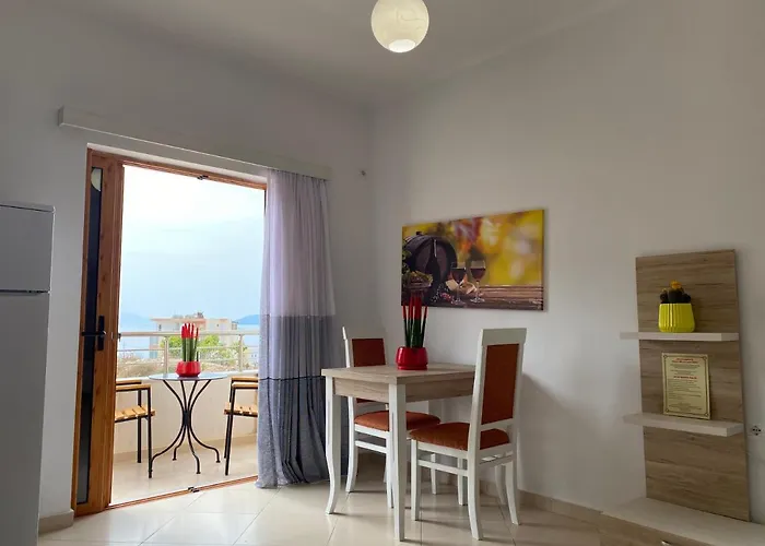Apartments,vila * Sarandë