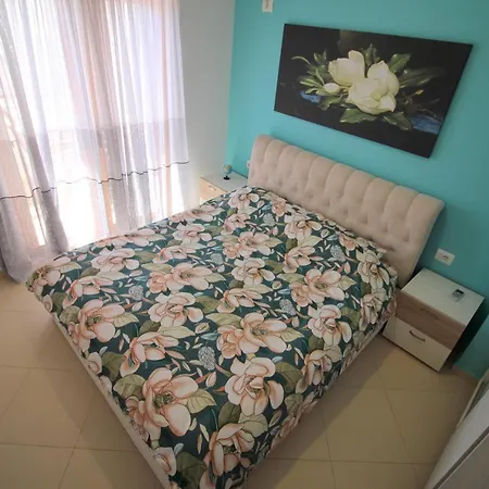 Apartments,vila Sarandë