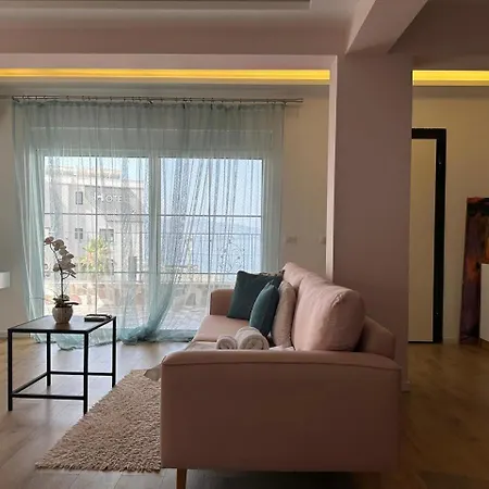 Apartments,vila * ساراندا